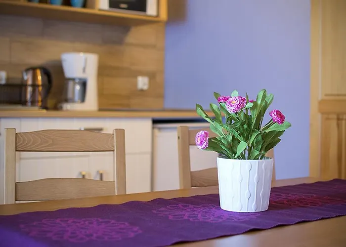 Alpejska Wioska - I Z Aneksem Kuchennym Истебна