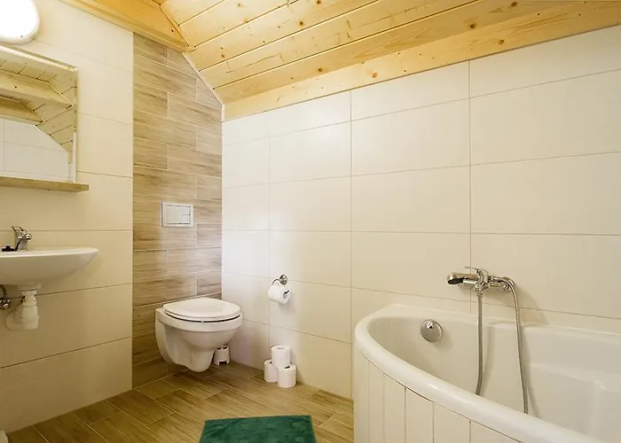 Alpejska Wioska - I Z Aneksem Kuchennym Истебна